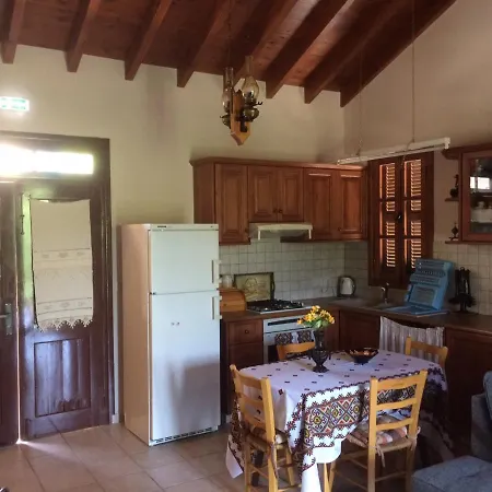 Ayios Nicolaos River Park Apartment