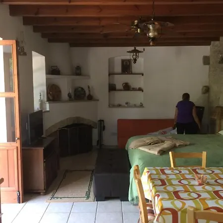 Ayios Nicolaos River Park Apartment