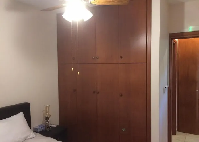 Ayios Nicolaos River Park Pera Pedi